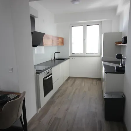 Atlantis Apartment Elshani